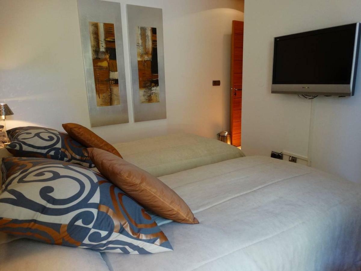 Apartamento Com 3 Quartos E Piscina Vale do Lobo Dış mekan fotoğraf